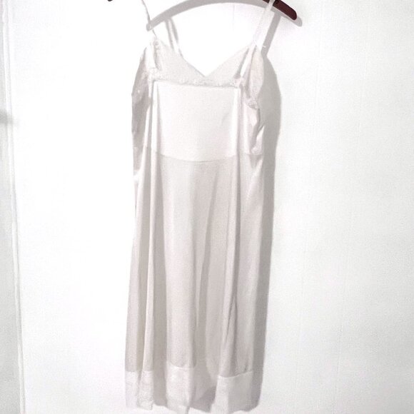 VINTAGE VANITY FAIR Full, Slip Size 36, Lingerie - Picture 5 of 16